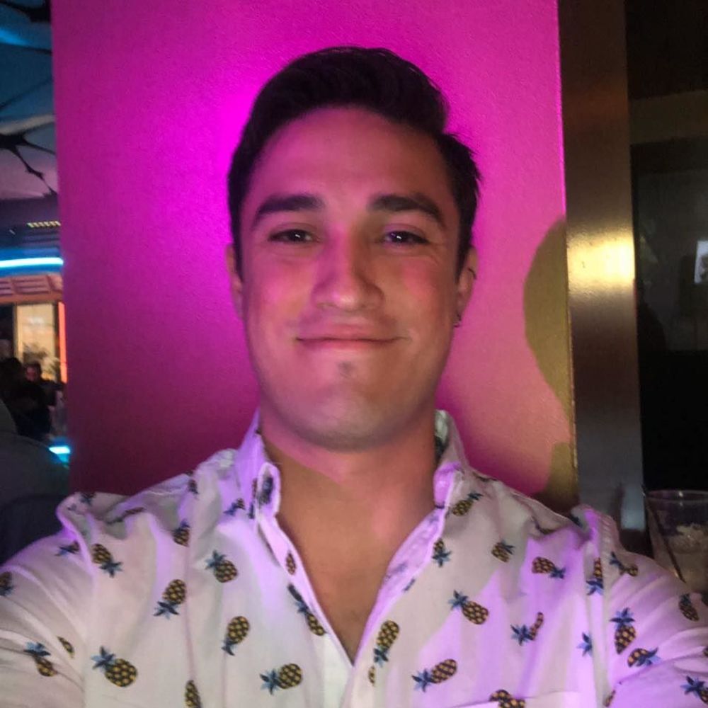 Meet your Posher, Raul